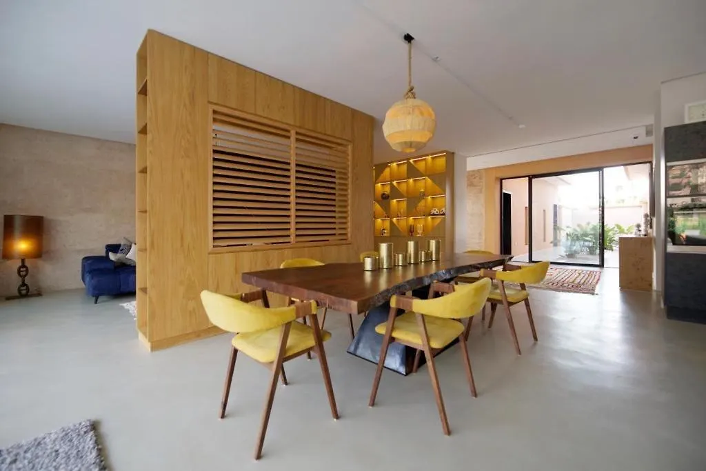 Villa Zen의 연락처